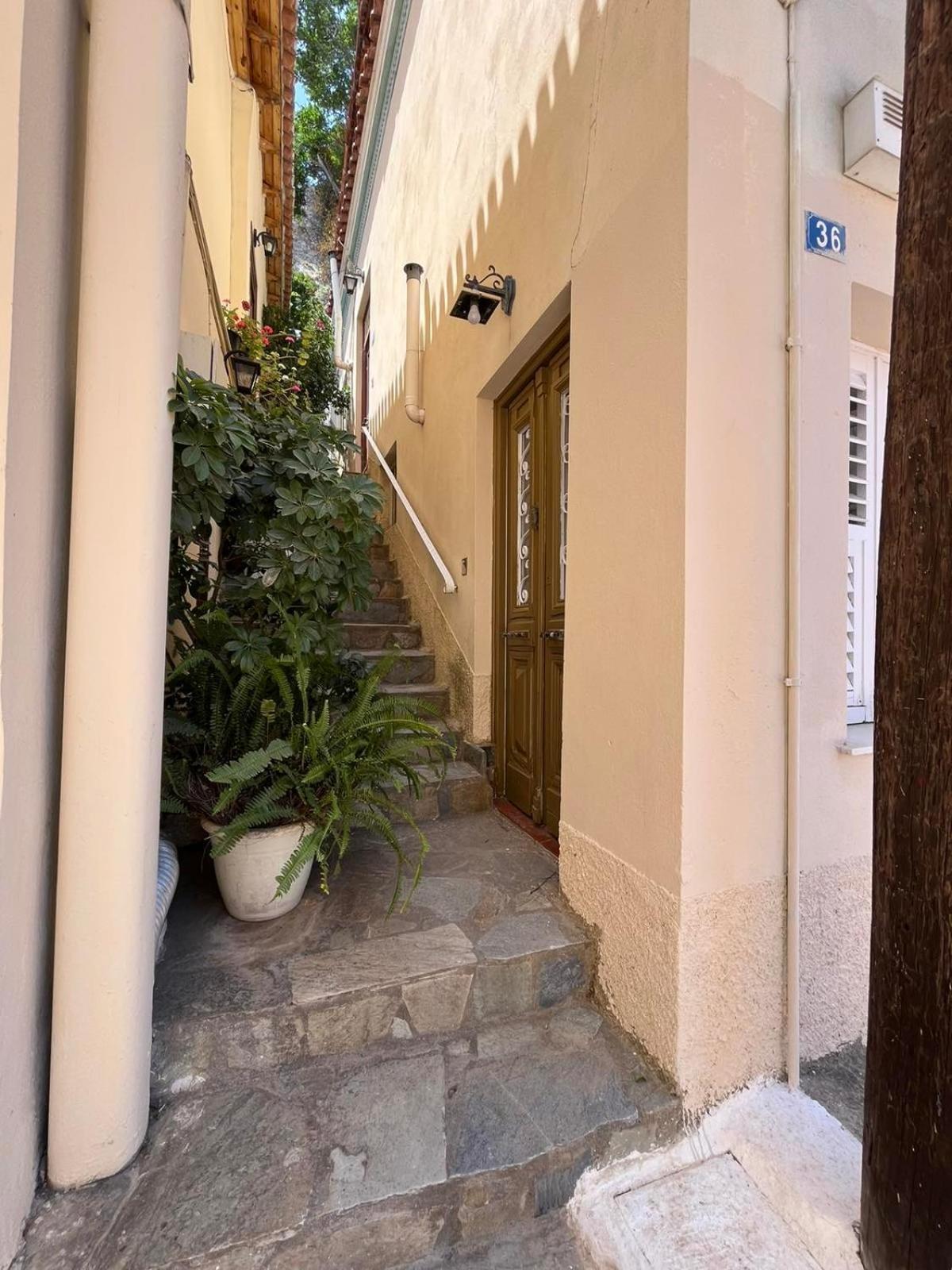 Secret Garden Apartment นาฟปลิโอ ภายนอก รูปภาพ
